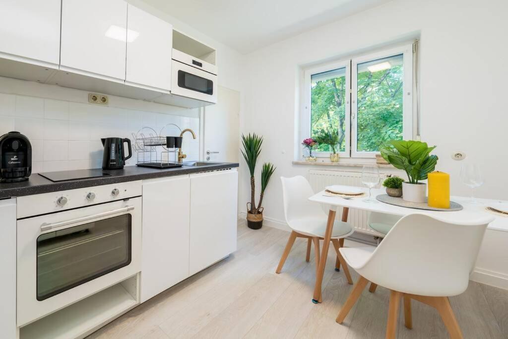 Eg Rechts -Wunderschone 80M² Grosse 3-Zimmer City Wohnung Nahe Salzburg Фрайласинг Екстериор снимка