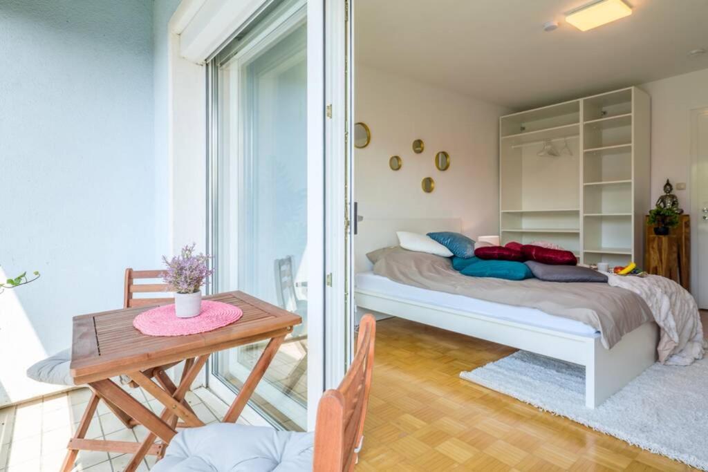 Eg Rechts -Wunderschone 80M² Grosse 3-Zimmer City Wohnung Nahe Salzburg Фрайласинг Екстериор снимка