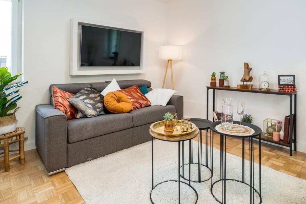 Eg Rechts -Wunderschone 80M² Grosse 3-Zimmer City Wohnung Nahe Salzburg Фрайласинг Екстериор снимка
